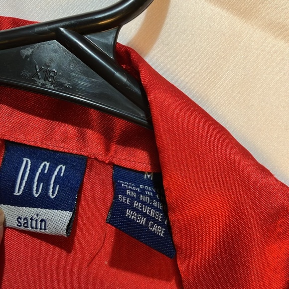 DCC Women’s Satin Long-Sleeve Shirt - Picture 4 of 4